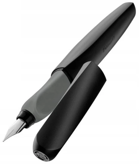 pióro pelikan twist ze stalówką czarne.JPG
